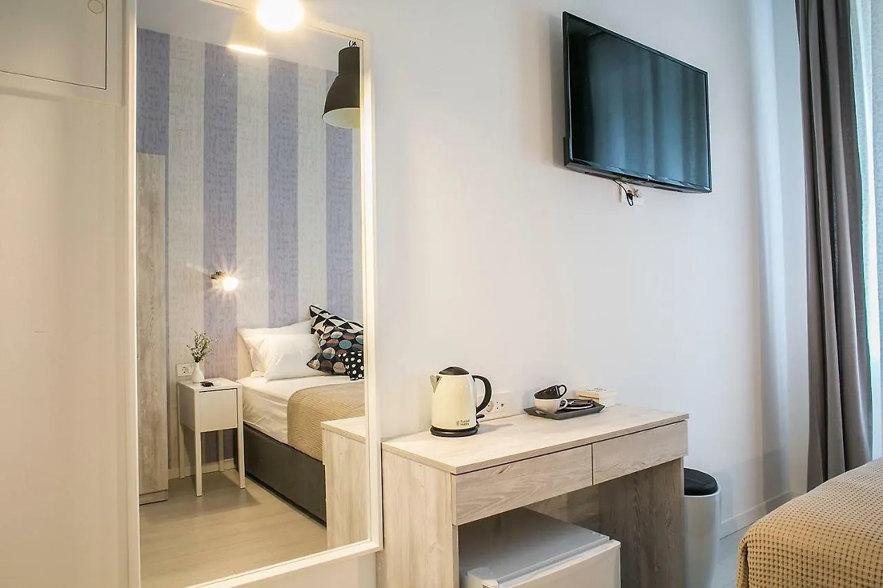 Rooms Nela Split 4*,