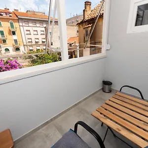 Laghanini Apartament