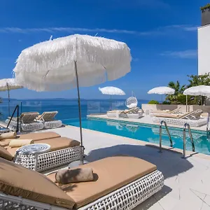 Gallery Luxury & Rooms-only Adults Apartament